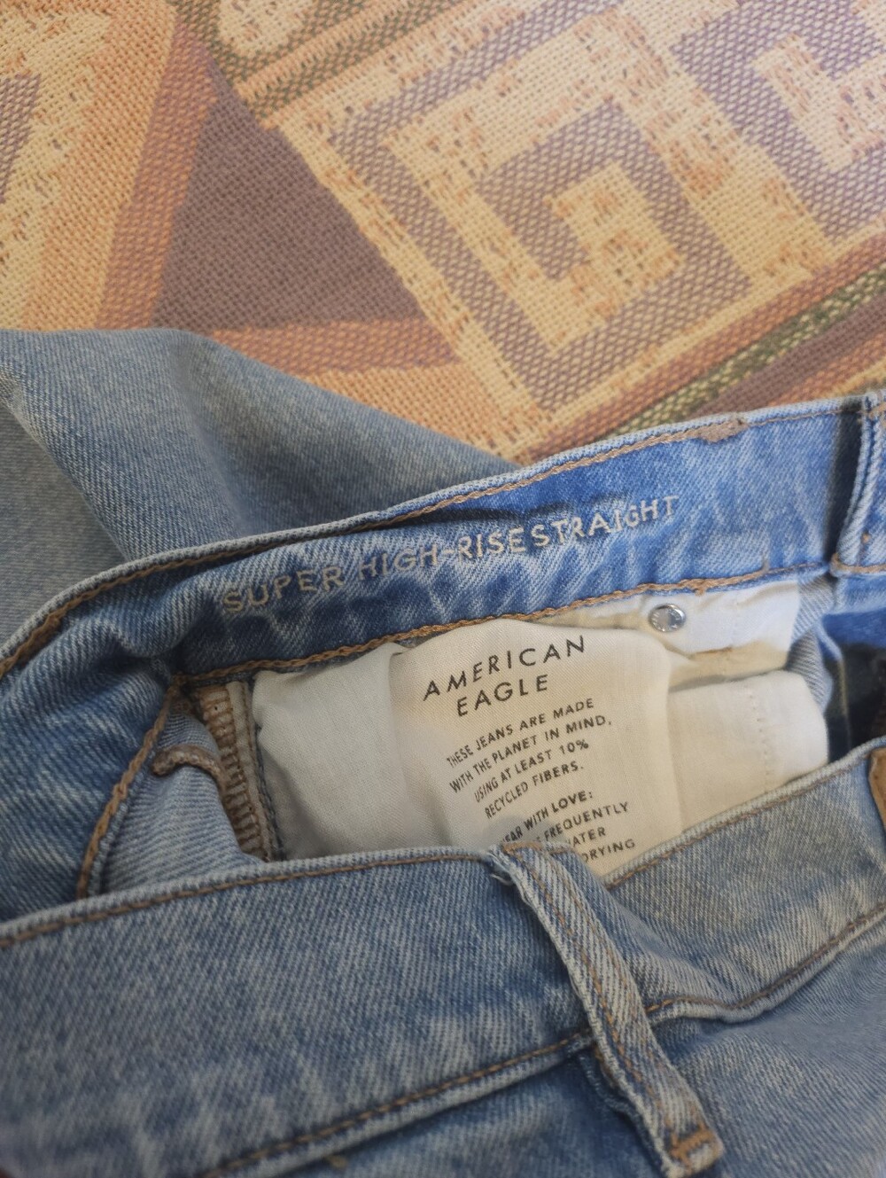 American Eagle Super High Rise Straight Jeans Size 10 Regular - Picture 10 of 10